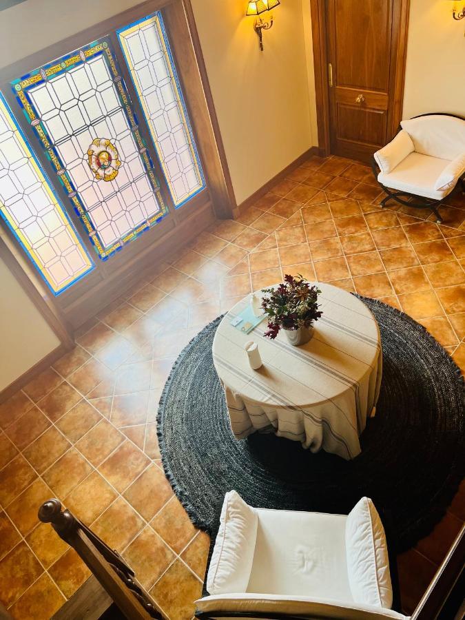 Palacio De Miraflores ميرافلوريس ذي لا ثييرا المظهر الخارجي الصورة